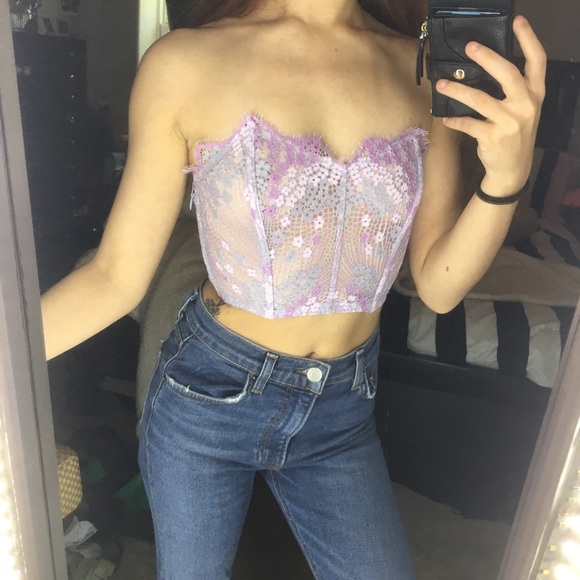 Victoria's Secret Other - Lavender lace floral Victoria’s Secret bustier